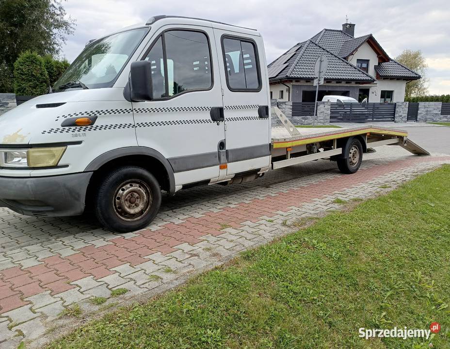 Iveco Daily doinwestowany aluminiowy najazd 5 m sprzedam