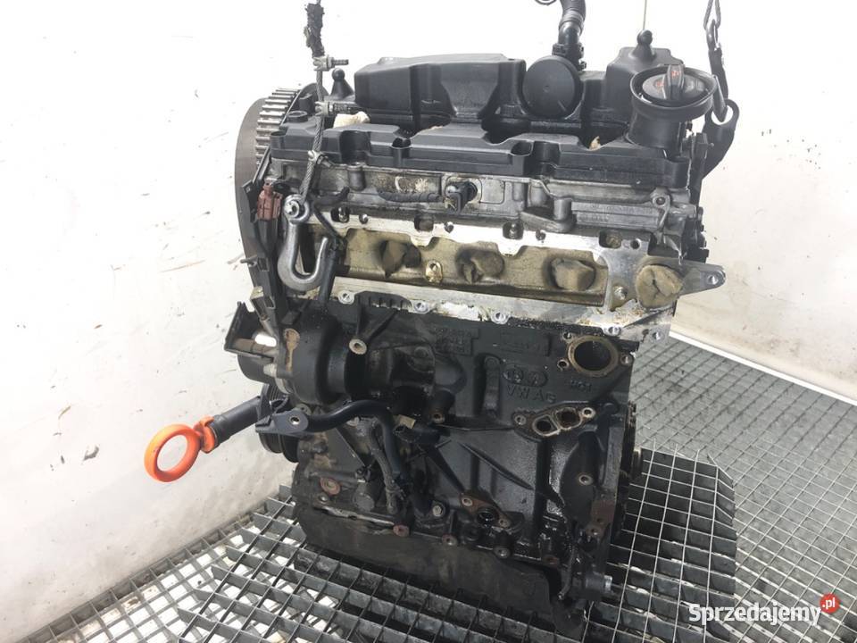 SILNIK VW 16 105 CLH GOLF VII