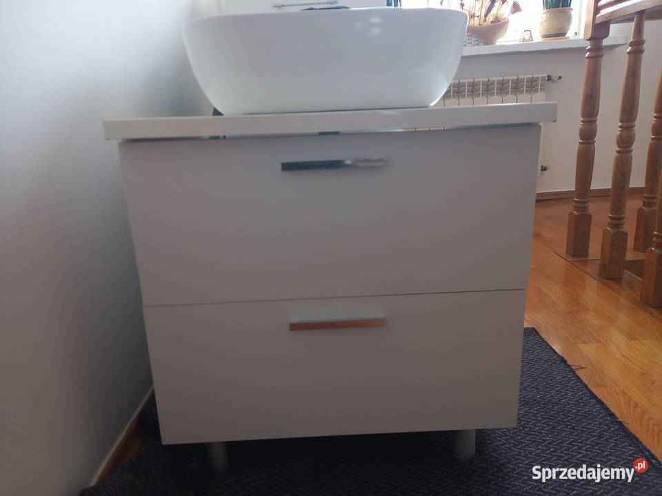MEBLE ŁAZIENKOWE Krośniewice sprzedam