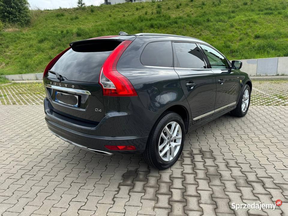 Volvo XC60 D4 Summum 190 Brokęcino