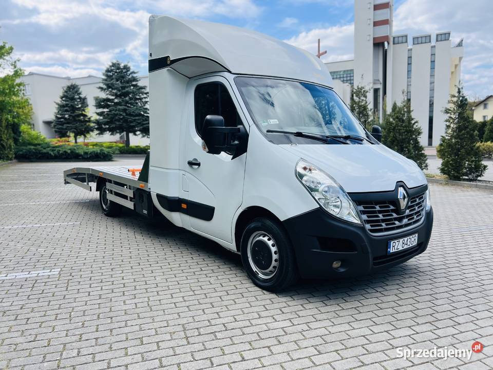 Renault Master laweta Rzeszów