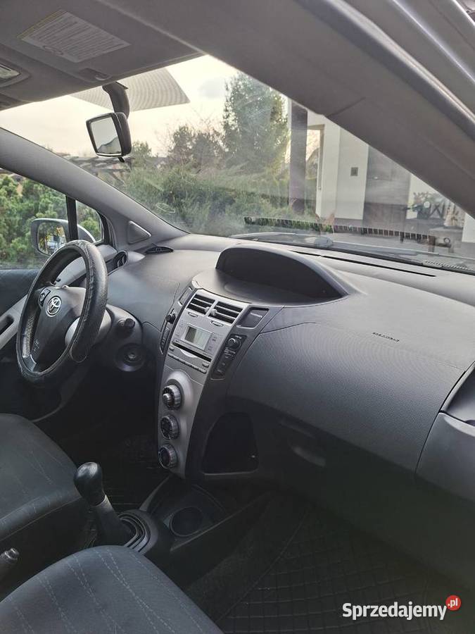 Toyota Yaris 10 benzyna 2006 do uzgodnienia Lublin