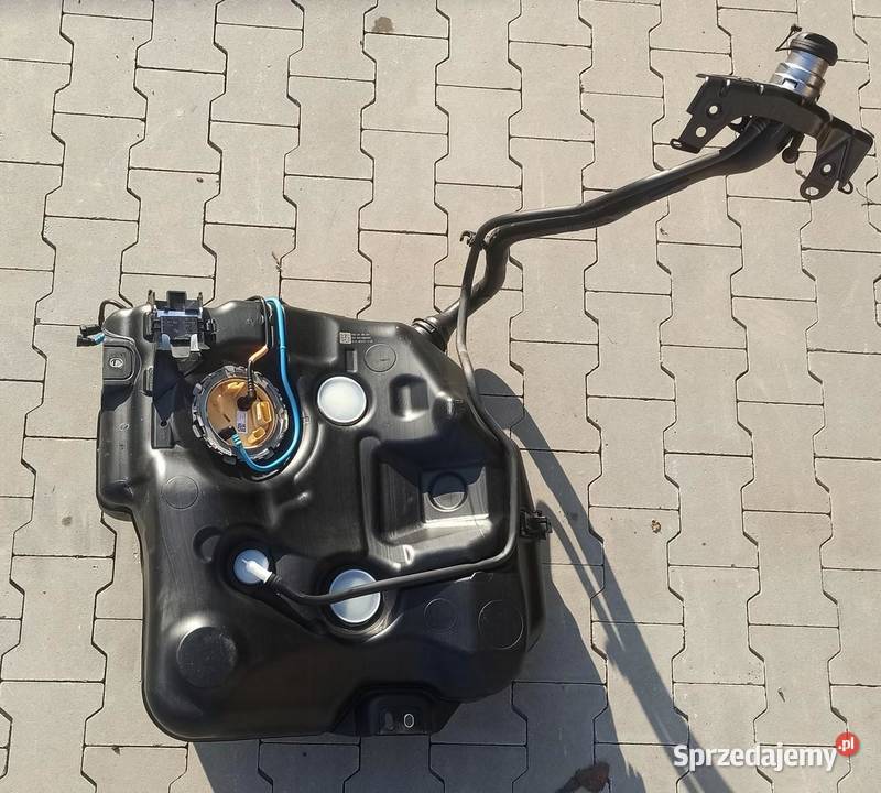 VW GOLF VIII 8 HB ZBIORNIK PALIWA 20 TDI 2024 osobowe dolnośląskie