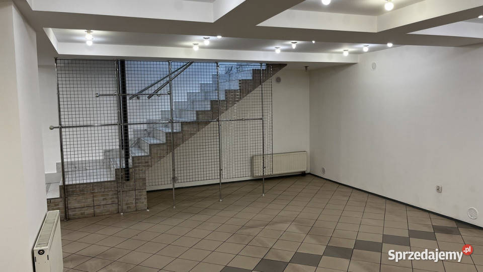 Lokal handlowousługowy Rynek Nowy Targ 125m2 Wynajem
