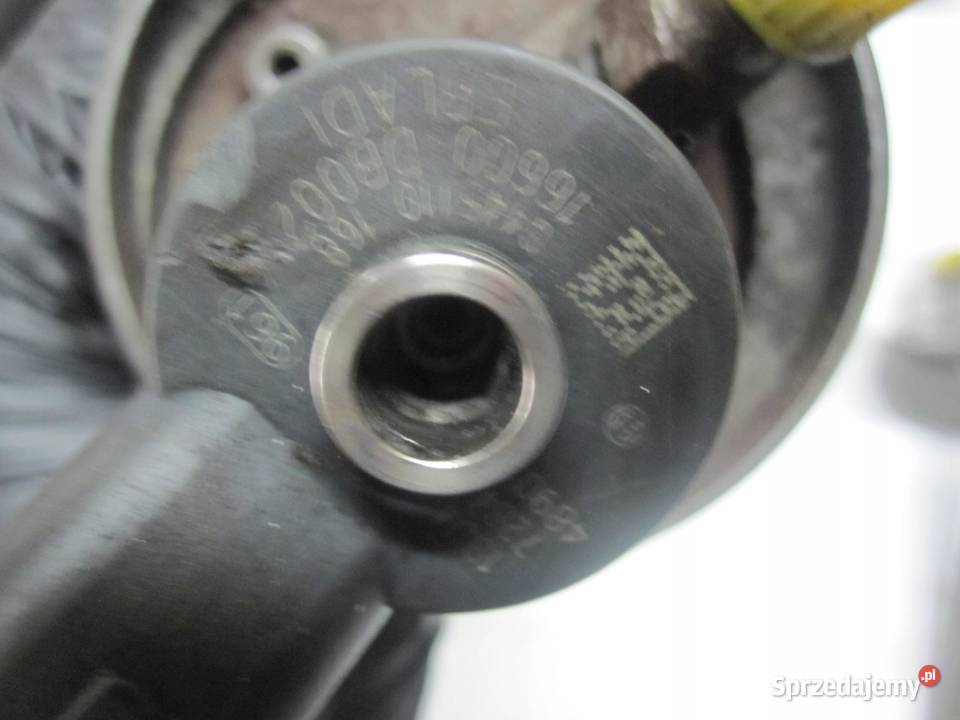 Renault Master 30 DCI wtryskiwacz 0445110168