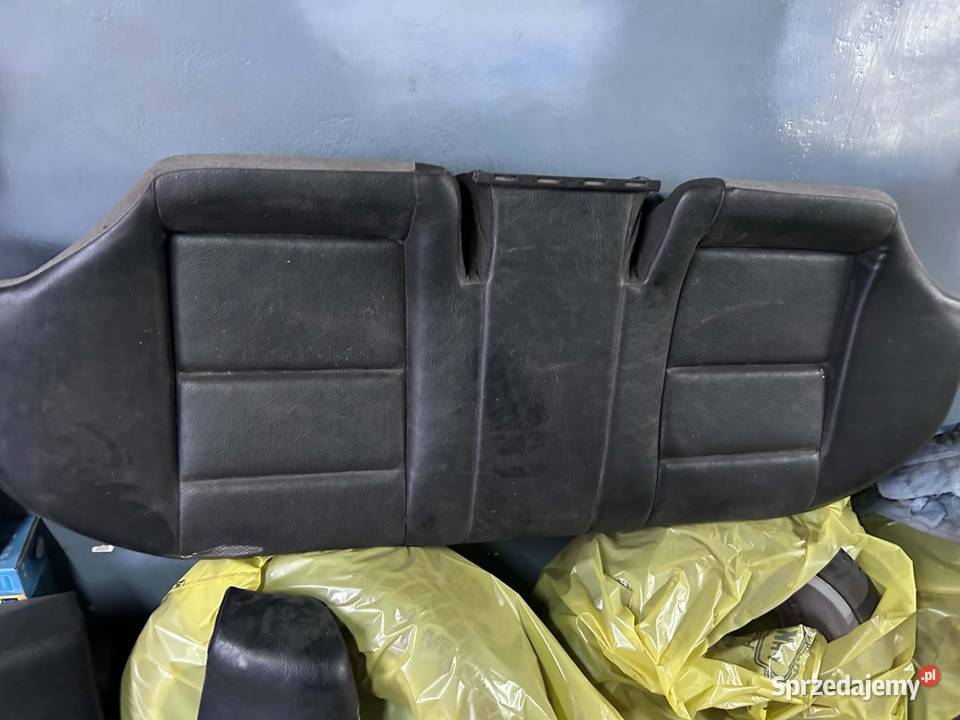 Skóry komplet z boczkami Mercedes w202 osobowe Części samochodowe Końskie