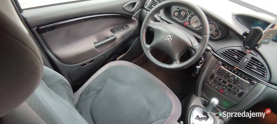 Citroen C5 20 HDi automat exclusive kombi Sady