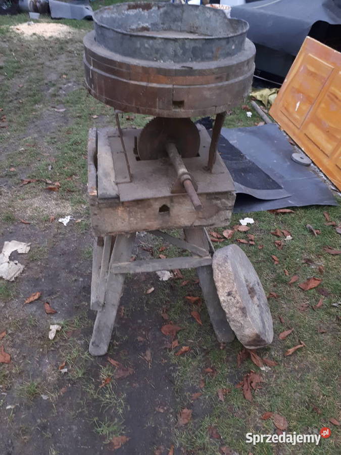 Zarna młynek do zboża zabytek