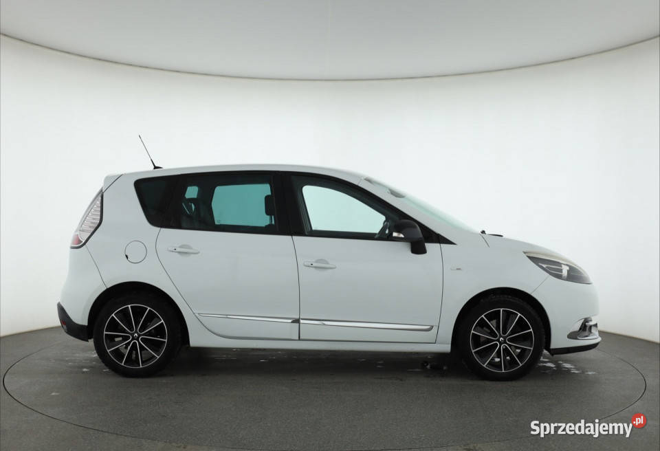 Renault Scenic 12 TCe nieuszkodzony mazowieckie Piaseczno