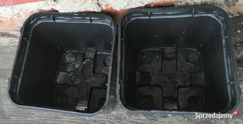 Doniczki P7 025L Produkcyjne Twarde kwadratowe Siewierz