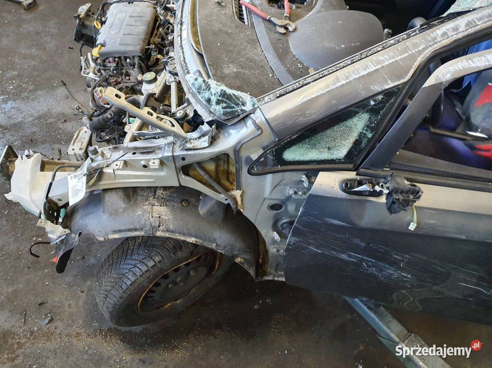 ĆWIARTKA LEWA PRZÓD OPEL CORSA E Z10B