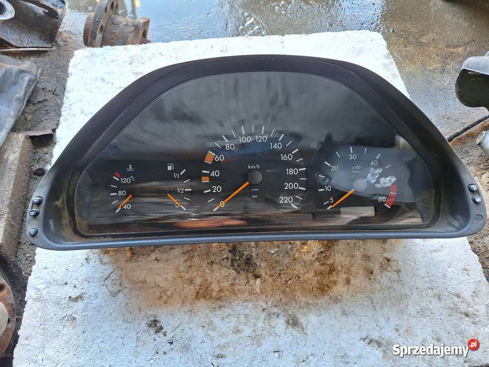 Licznik Zegar Mercedes W210 Okular Wisznice