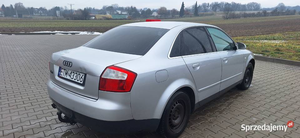 Audi a4 b6 20 lpg ZAMIANA manual sedan nieuszkodzony
