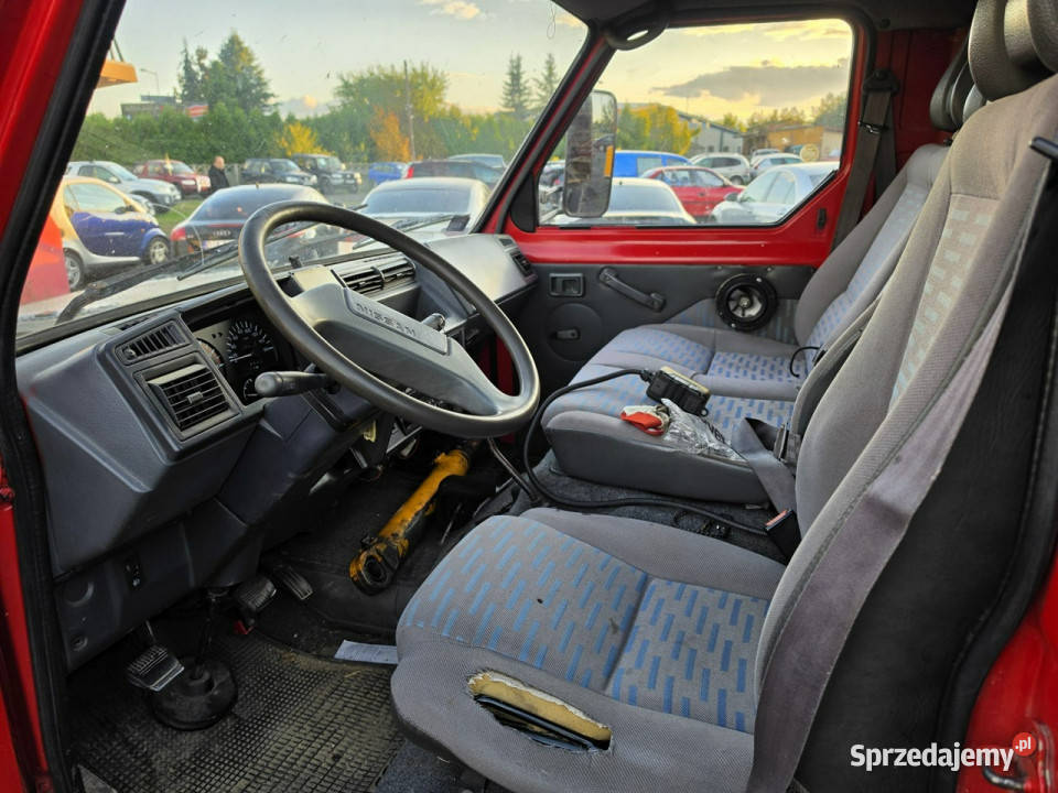 Nissan Trade Nissan Trade 30D 86 96r Kiper 3 małopolskie