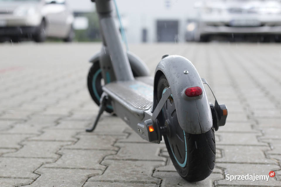 Hulajnoga elektryczna Motus Scooty 10 Kluczyk Katowice