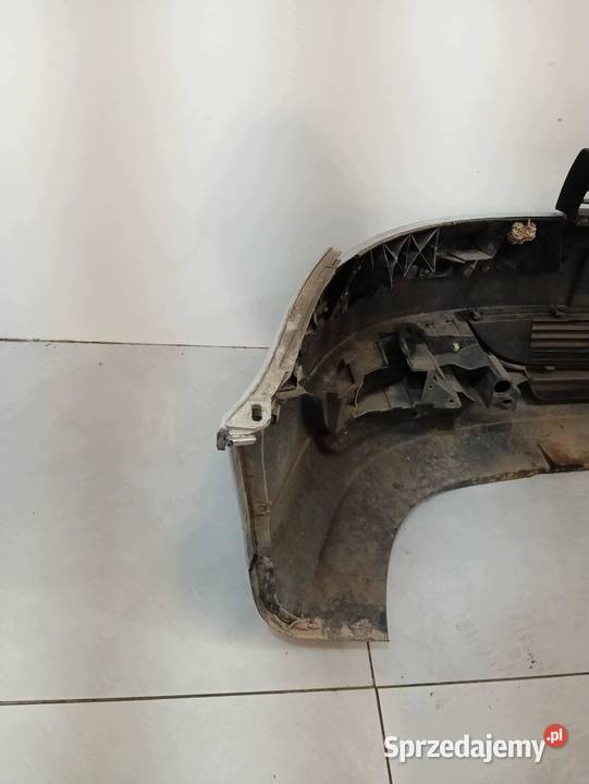 ZDERZAK PRZÓD SREBRNY TOLEDO II Seat Leon I Rok produkcji 2005