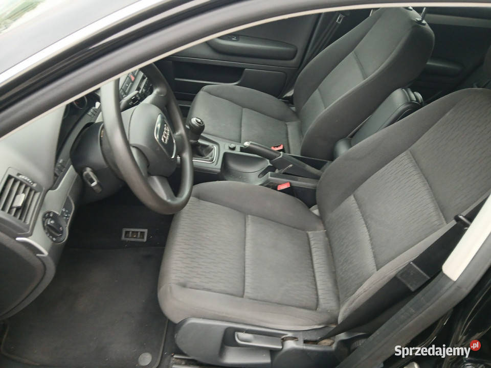 Audi A4 Avant 16MPI klimatronik alufelgi
