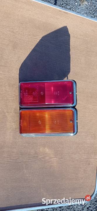 Fiat 125 P 1300 lampa lewa tylna Nowa Czeladź