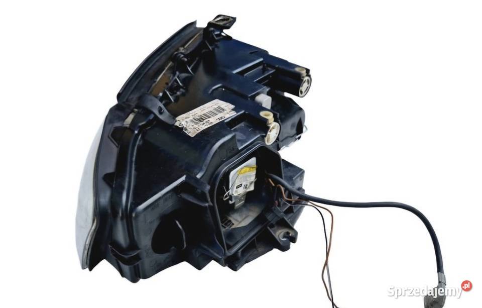 LAMPA XENON PRZÓD LEWA AUDI A4 B6 świętokrzyskie Działoszyce