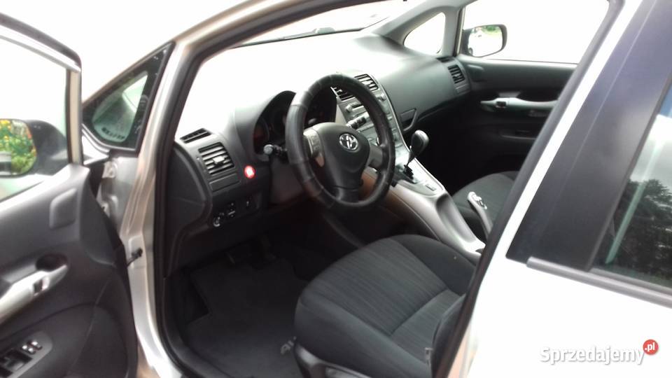 Toyota Auris automatLPG CD Ełk