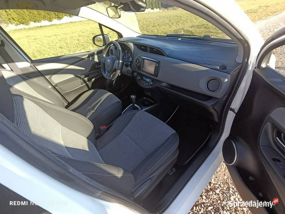 Toyota Yaris 15 hybrid 100 40 III 20112019 wielkopolskie