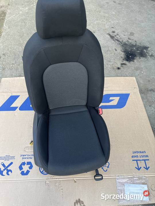 Fotel prawy Seat Ibiza 4 osobowe Mielec