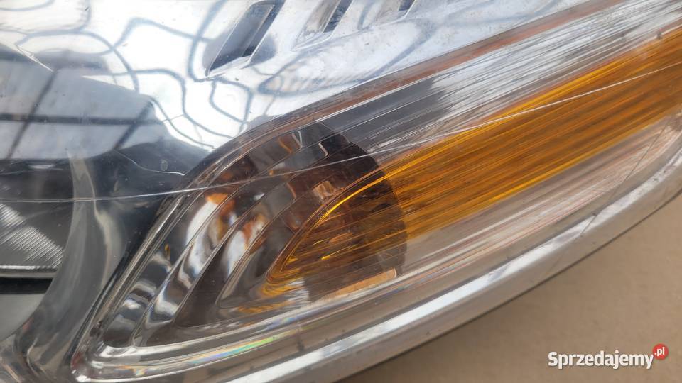FORD MONDEO MK4 0710 REFLEKTOR LEWY LAMPA PRZÓD Ruda Śląska