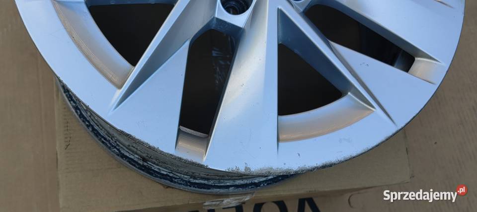 FELGA ALUMINIOWA SKODA OCTAVIA IV 7X17 ET46 Rożnów