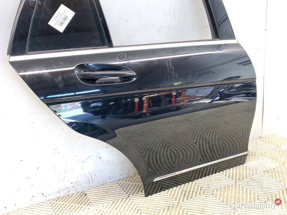 DRZWI PRAWY TYŁ MERCEDES S204 Kombi 0714 podkarpackie