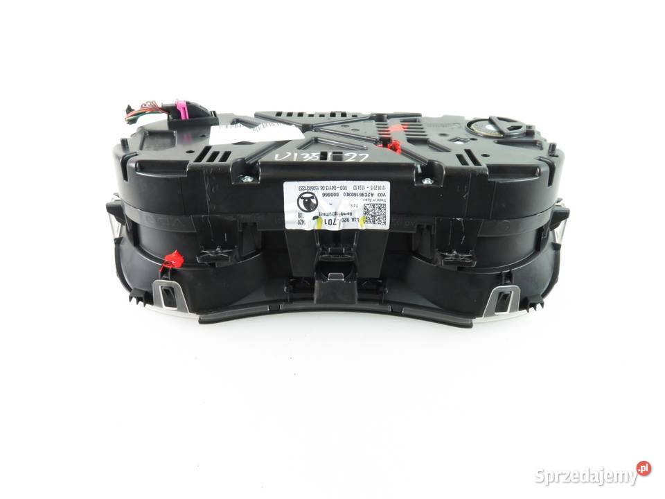 LICZNIK SKODA RAPID 16 TDI CR 5JA920701