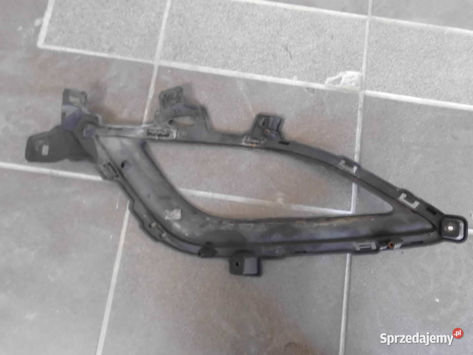 mocowanie halogenu przód lewa strona hyundai i30 Bochnia