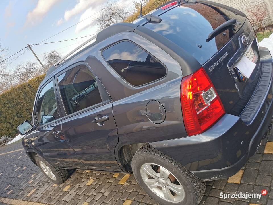 Kia Sportage ll 20 benzyna z Gazem benzyna+LPG Nisko