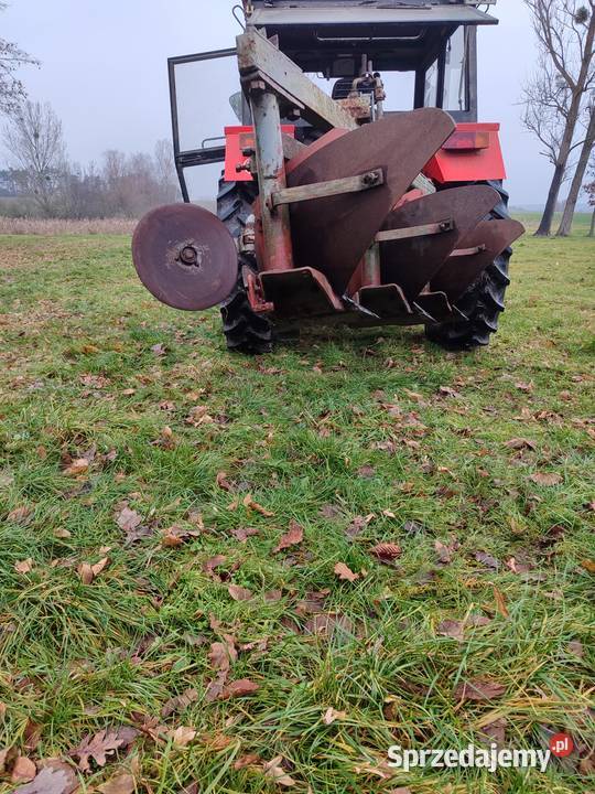 Pług zagonowy 3 skibowy C360M255 Łopiennik Dolny