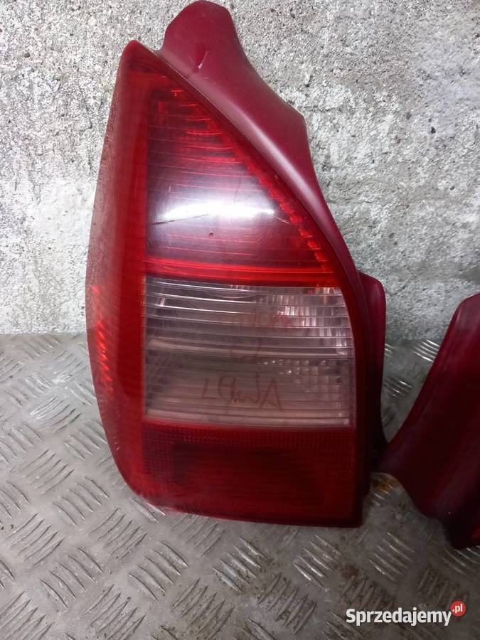Lampa tyl citroen c2