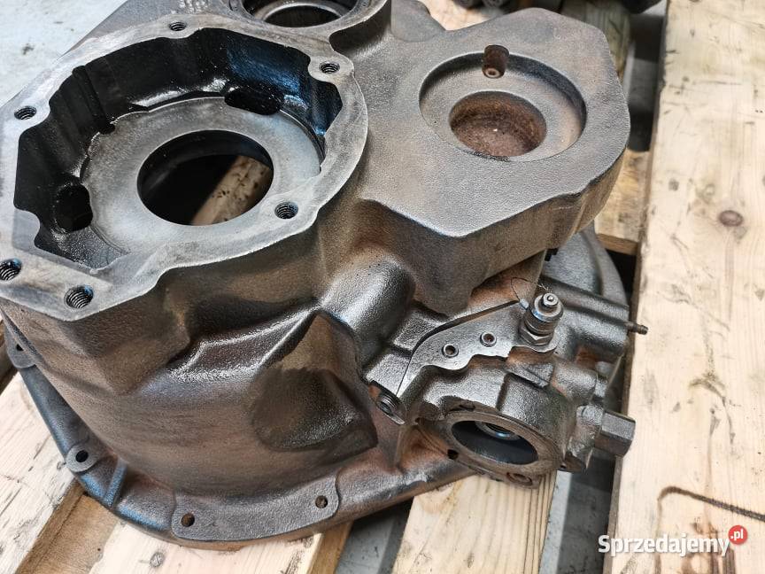 Obudowa skrzyni Powershift ładowarka JCB Wilkowo