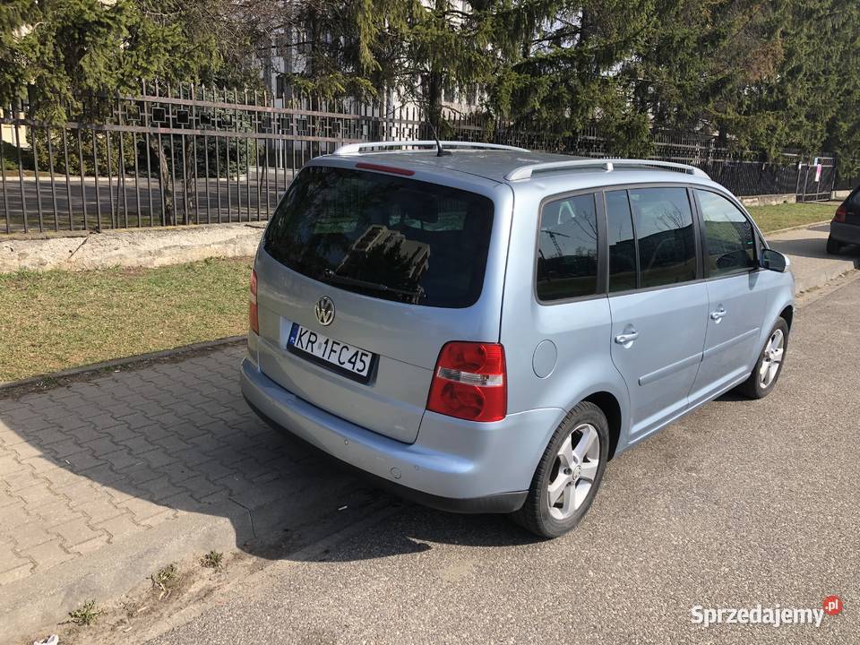 VW Touran 20 TDI BMM czujnik parkowania