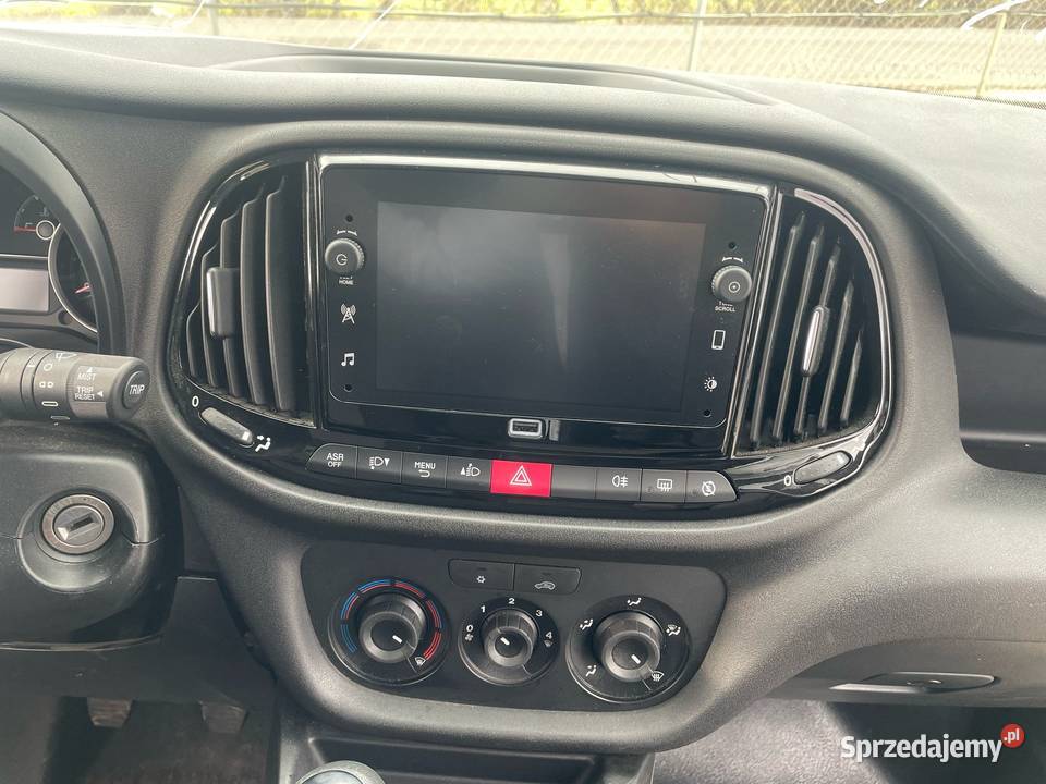 FIAT Doblo II 16 JTDm 105 Business GL247 śląskie Katowice sprzedam