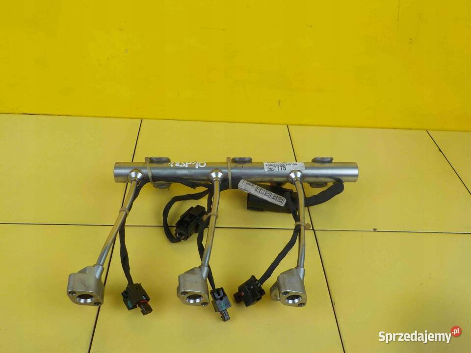 CORSA E ADAM 10 TURBO 17r 116 B10XFT listwa