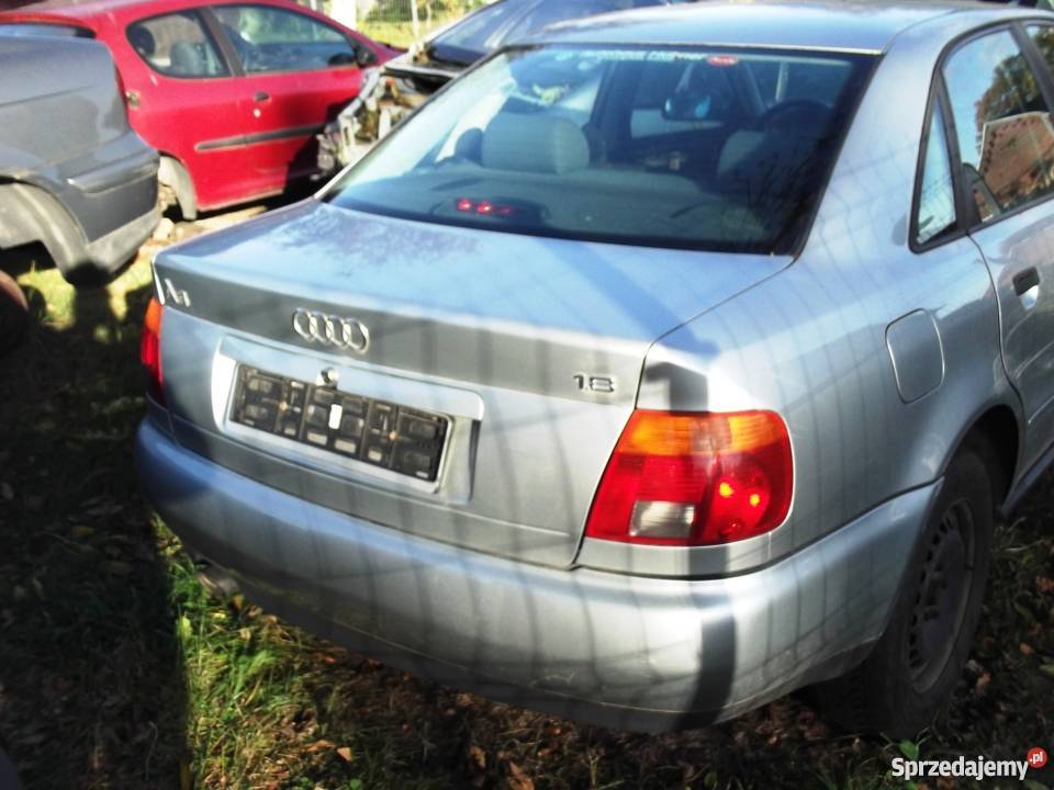 Klapa tylna Audi A4 b5 sedan Gryfice