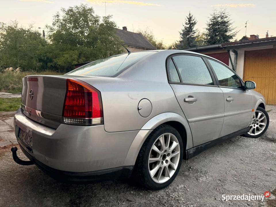 Opel Vectra 18 Benzyna 2005r Vectra Dębica