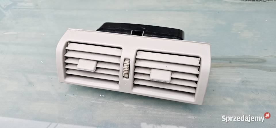 Kratka nawiewu środkowa mercedes w210 2108301554 Zbąszyń