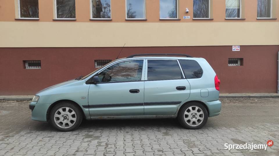 Mitsubishi SpaceStar 2004 16 benzyna 90KM Chodzież