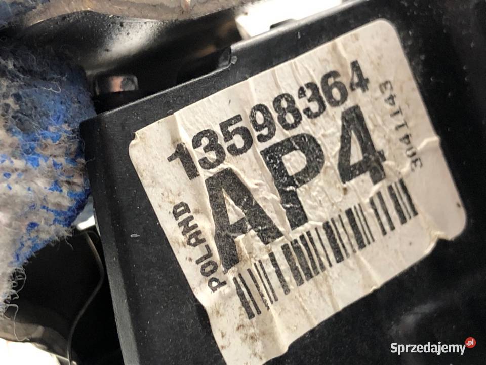 ZAMEK DRZWI LEWY TYŁ OPEL ASTRA K Hatchback