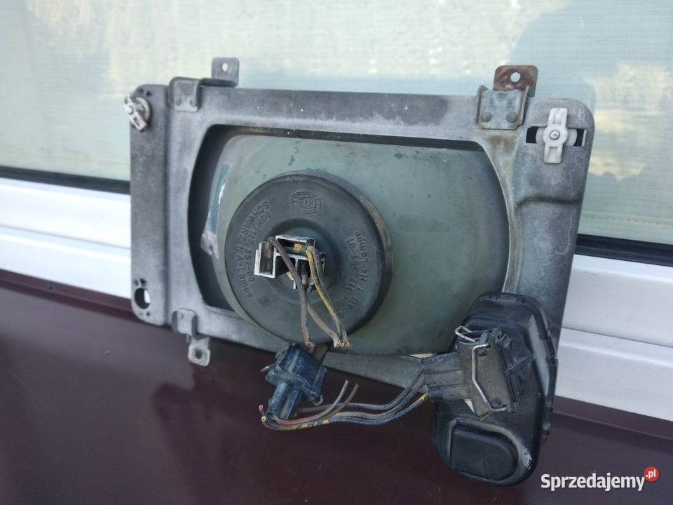 VW LT I LIFT lampa przednia prawa reflektor