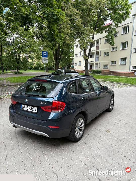 BMW X1 20 benzyna 245 2013r Niezawodny i nieuszkodzony Warszawa
