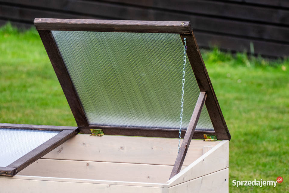 Stolik do prac ogrodowych Mini szklarnia Trzemeśnia