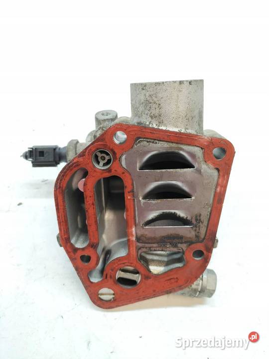 OBUDOWA FILTRA OLEJU 06A115417 18 8V Seat Leon