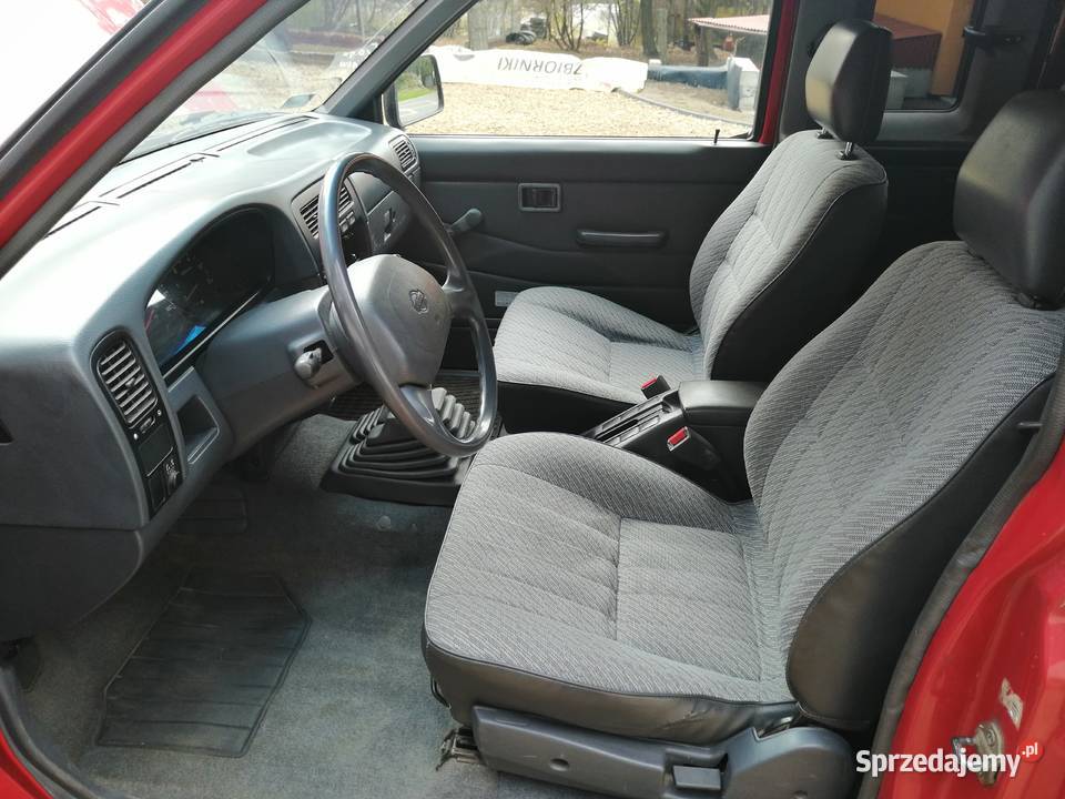 Nissan King Cab D21 manualna małopolskie Trzebinia