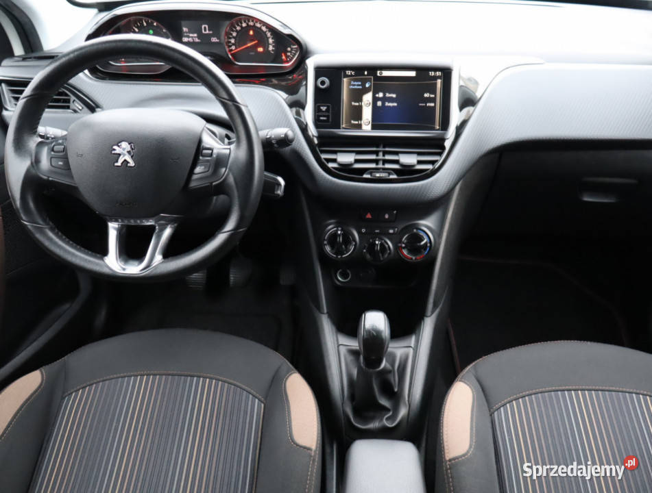 Peugeot 208 12 PureTech światła przeciwmgielne Piaseczno