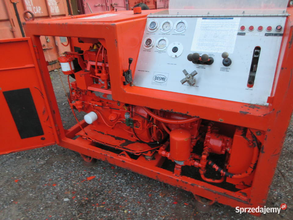 AGREGAT HYDRAULICZNO SPRĘŻARKOWY DESMI LISTER Wąchock